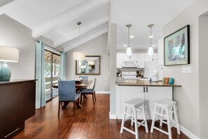 Condo, 1 King Bed (Sweet Magnolia) | Dining - Sweet Magnolia (Miramar Beach)