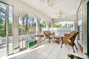 Ferienhaus, Mehrere Betten (Chasing Sunsets) | Terrasse/Patio