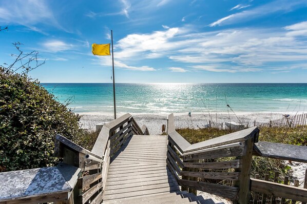 ハウス ベッド (複数台) (Chasing Sunsets) | ビーチ