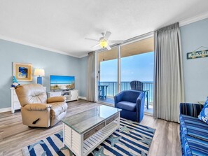 Condo, 1 King Bed with Sofa bed (Tidewater 607) | Living area