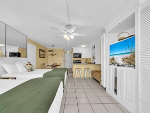 Studio, 2 Queen Beds (Top of the Gulf 610) | WiFi - Top of the Gulf 610 (Panama City Beach)