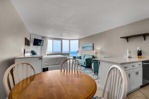 Studio, 1 queensize-seng (Top of the Gulf 813) | Innvendig