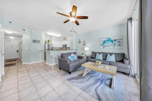 Appartamento, letti multipli (Shores of Panama 1523) | Area soggiorno | TV