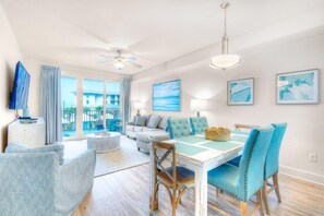 Dining - Calypso 3-202 - The Sea Suite (Panama City Beach)