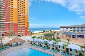 Apartment, Mehrere Betten (Calypso 3-406 - Paradise by the Pier) | Pool | Außenpool, beheizter Pool