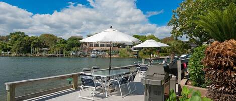 Condo, Multiple Beds (Dolphin Point 404C) | Outdoor dining