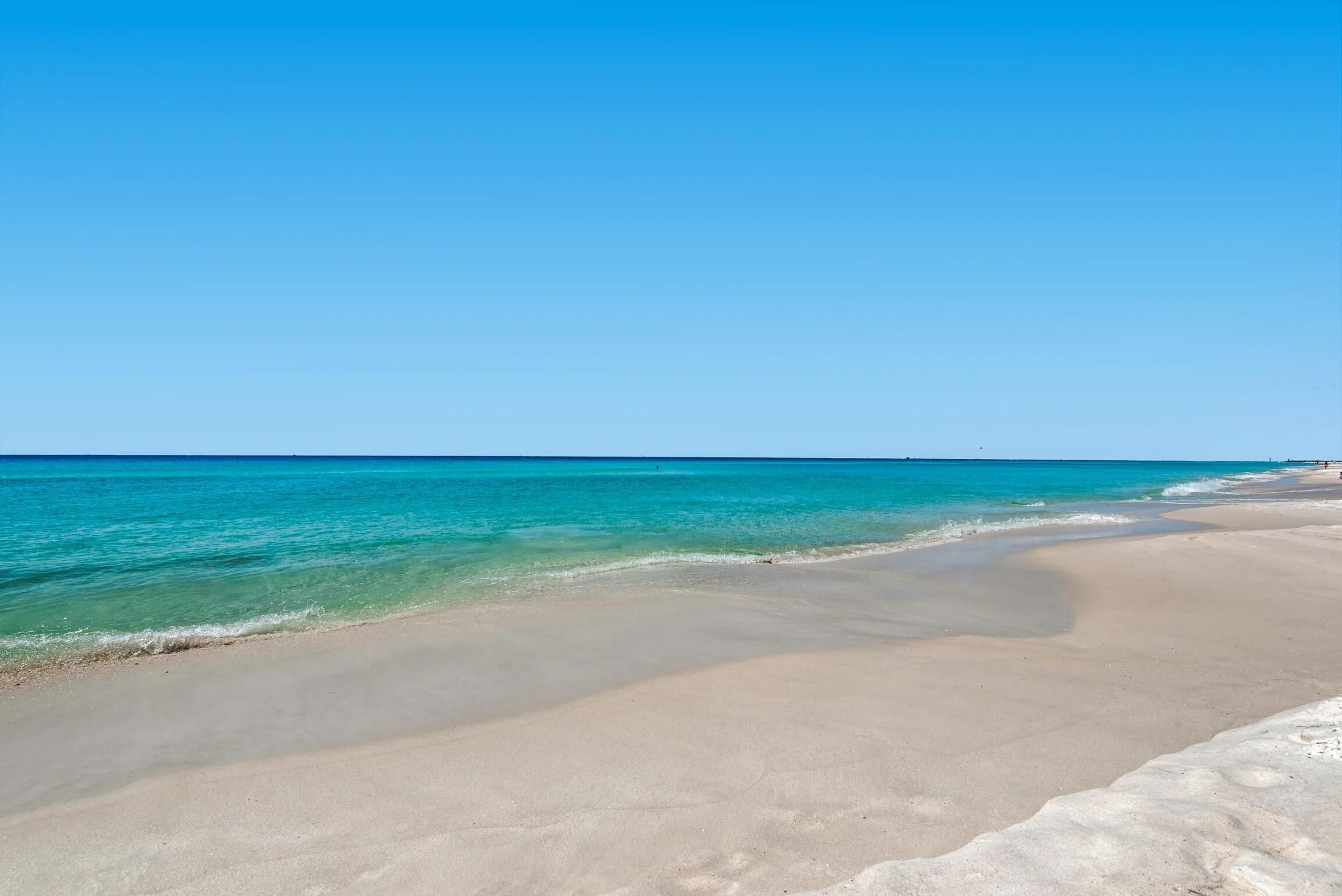 Condo, Multiple Beds (Dolphin Point 404C) | Beach