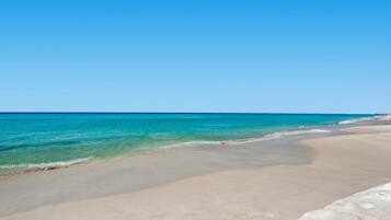 Condo, Multiple Beds (Dolphin Point 404C) | Beach