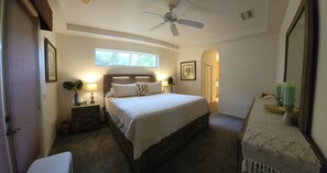 3 sovrum, skrivbord, strykjärn/strykbräda och gratis wi-fi