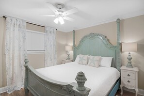 Appartamento, 1 letto king con divano letto (Nautical Watch E-4) | 1 camera, Wi-Fi