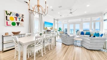 Casa, várias camas (Beach Love) | Opções para refeição