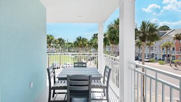 Condo, Multiple Beds (Gulf Place Residences 109) | Outdoor dining