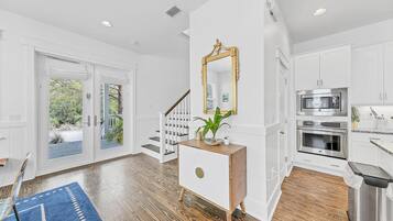 House, Multiple Beds (Casa Pura Vida) | Private kitchen | Oven, toaster