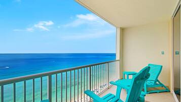 Condo, 1 King Bed with Sofa bed (Majestic Beach Towers 1-2113) | Property grounds
