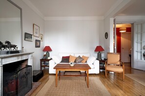 Fernseher, DVD-Player