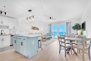 Interior - Laketown Wharf 1714 (Panama City Beach)