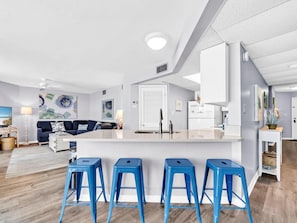 Condo, Multiple Beds (Aquavista 202E) | Interior