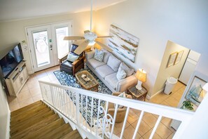 Townhome, Multiple Beds (Horizon South 38B) | Living area