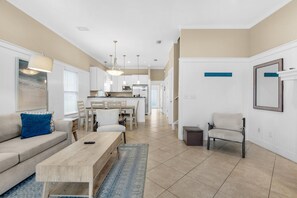 House, Multiple Beds (Sweet Retreat) | Living area | TV - Sweet Retreat (Destin)