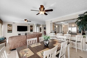 Dining - Hidden Dunes 1702 (Panama City Beach)
