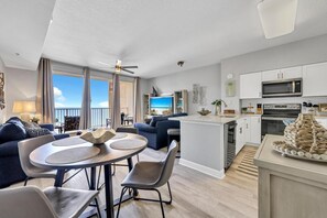 Condo, Multiple Beds (Shores of Panama 2004) | Interior