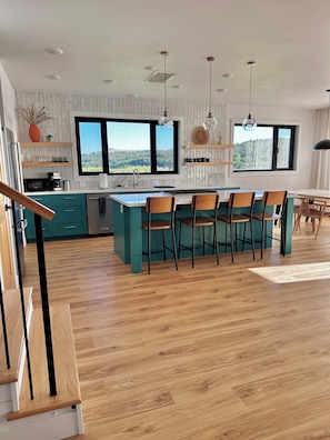 Fridge, microwave, oven, stovetop - Mountain Time House, Newly Built, Unobstructed Mountain View’s (EAST GLACIER PARK)