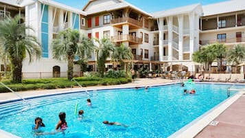 Condo, varias camas (Redfish Village M1222) | Alberca | Alberca al aire libre