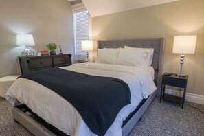 3 bedrooms, iron/ironing board, Internet, bed sheets