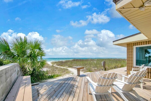 Terrace/patio - Belles Beach House (Panama City Beach)