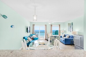 Condo, 1 King Bed with Sofa bed (Island Echos #4D) | Interior - Island Echos #4D (Fort Walton Beach)