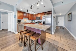 Condo, Multiple Beds (Laketown Wharf 806) | Private kitchen | Oven, toaster