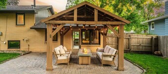 Brick House 80's vibe