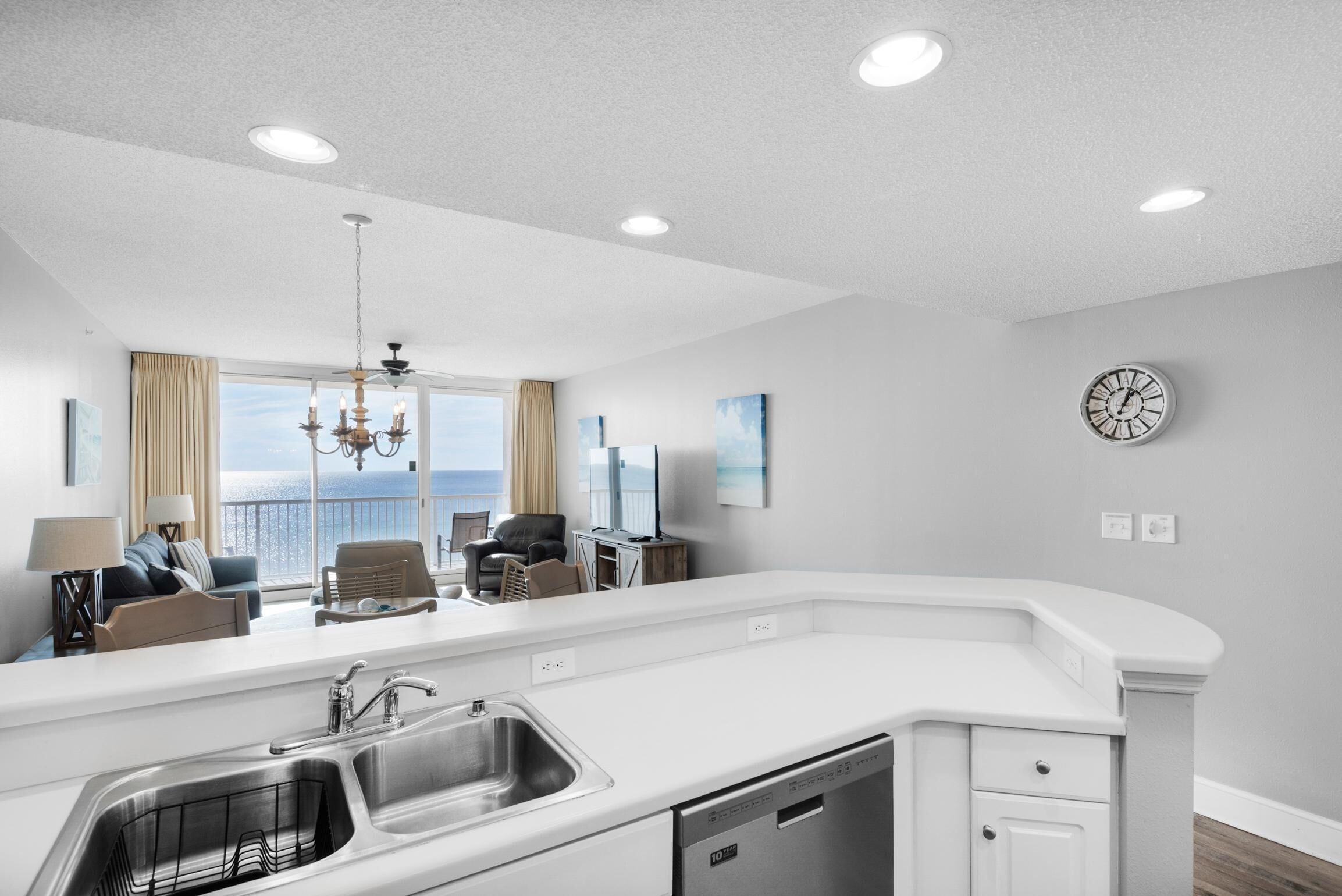 Appartement, Meerdere bedden (Majestic Beach Towers 2-803) | Interieur