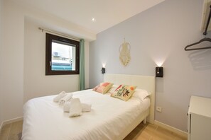 2 chambres, fer et planche à repasser, Wi-Fi, literie fournie