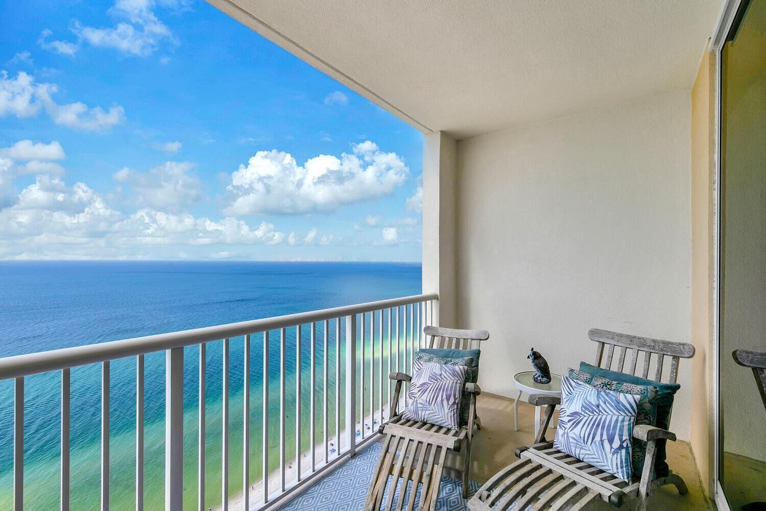 Condo, 1 King Bed with Sofa bed (Majestic Beach Towers 1-2205) | Property grounds