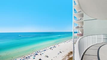 Appartement, meerdere bedden (Twin Palms 1701) | Strand | Aan het strand