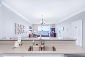 Condo, Multiple Beds (Twin Palms 1701) | Interior