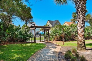 Appart'hôtel, 1 très grand lit et 1 canapé-lit (Beach Resort 214) | Enceinte de l’hébergement