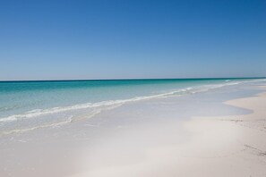 Condo, 1 King Bed with Sofa bed (Beach Resort 214) | Beach - Beach Resort 214 (Miramar Beach)
