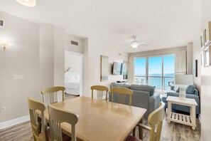 公寓客房, 多張床 (Sunrise Beach #903) | 住宿內部