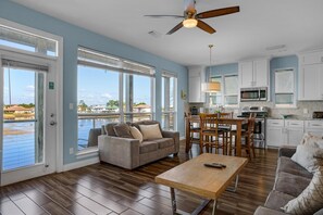 Living area - Destiny Beach Villas #20a (Destin)