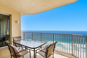 公寓客房, 多張床 (Boardwalk 1810) | 室外用餐