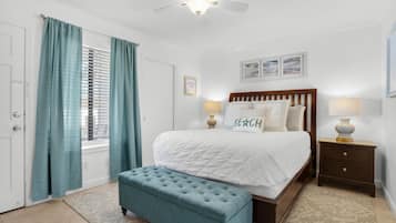 Condo, 1 Queen Bed with Sofa bed (Sandprints B3 - Miramar Sands) | 1 bedroom, WiFi