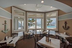 Condo, 1 Queen Bed with Sofa bed (Bayside at SanDestin 6770) | Dining - Bayside at Sandestin 6770 (Miramar Beach)