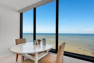 Condo, 1 Queen Bed with Sofa bed (Bayside at SanDestin 6770) | Dining