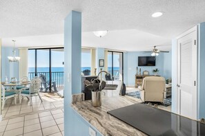 Leilighet, 1 kingsize-seng med sovesofa (Aquavista 404W) | Innvendig