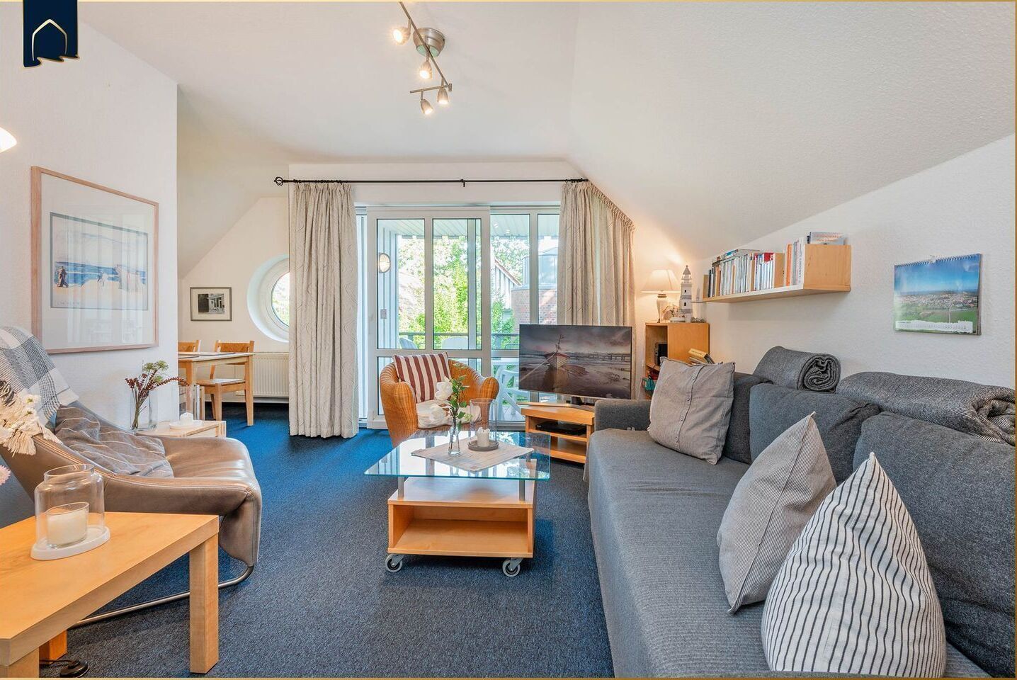 Télévision, chaîne hi-fi