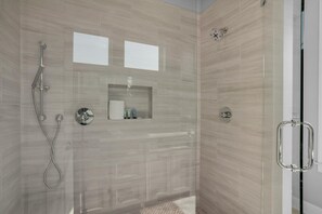 House, Multiple Beds (Viva La Vida) | Bathroom | Towels, soap, toilet paper - Viva La Vida (Santa Rosa Beach)