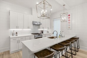 House, Multiple Beds (The Eagles Nest) | Private kitchen - The Eagles Nest (Panama City Beach)