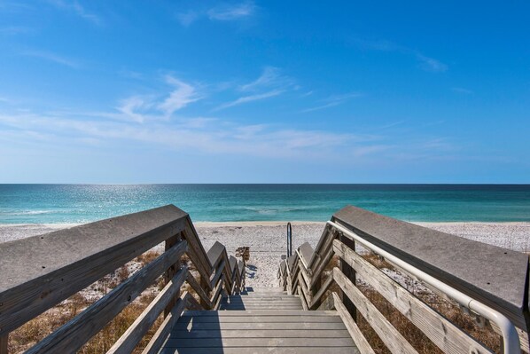 House, Multiple Beds (Chic Retreat) | Beach | Beach nearby - Chic Retreat (Miramar Beach)